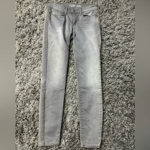 Gray Levi’s Denizen Skinny Jeans